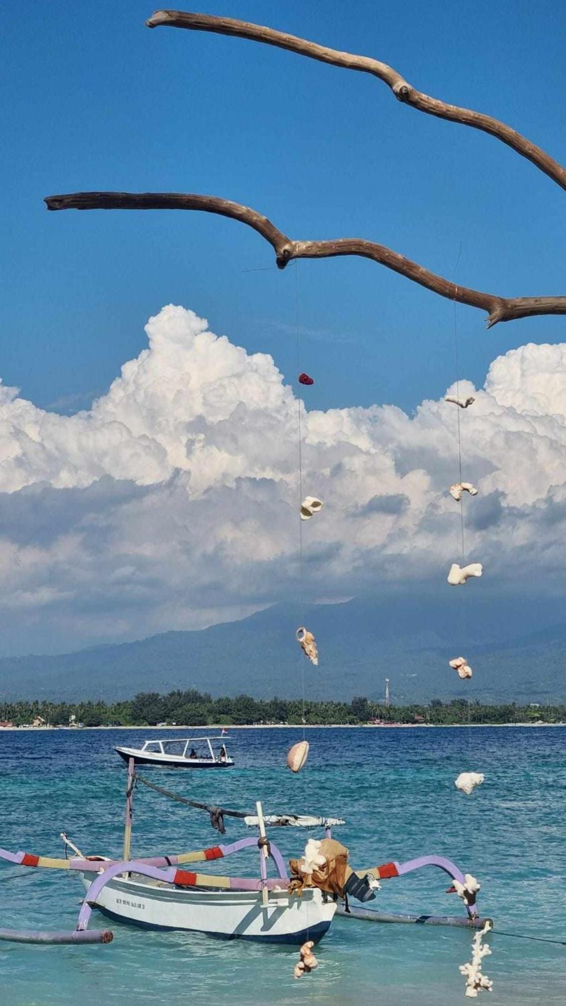 Uncle Hippie'S Dream Hostel Gili Meno Kültér fotó